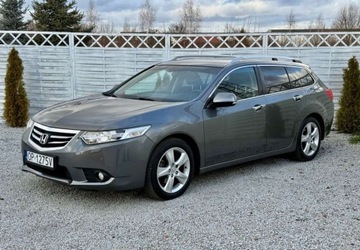 Honda Accord VIII Kombi 2.0 VTEC 156KM 2011 Honda Accord Honda Accord 2.0 Elegance 2.0 Benzyna 156KM