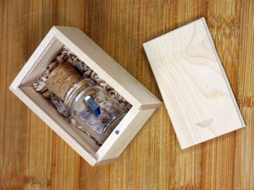БУТЫЛКА-ПЕРЕДНИК USB 32ГБ 3.0 + КОРОБКА + ГРАВИРОВКА