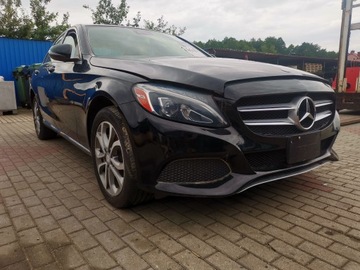 MERCEDES C TŘÍDA W205 C300 SEDAN SVĚTLO ZADNÍ LEVÝ USA