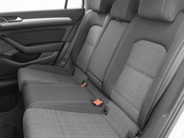 Volkswagen Passat B8 Variant Facelifting 2.0 TDI SCR 150KM 2022 Volkswagen Passat GD5C877#2.0 TDI Business DSG, zdjęcie 24