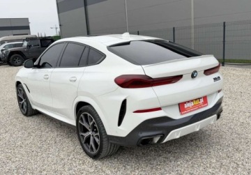 BMW X6 G06 2023 BMW X6 4X4 X6 MPakiet 3.0 Benz 340 KM 2023 50.000 km Warszawa 3.0 340KM, zdjęcie 5