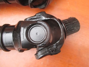 ПРИВОДНОЙ ВАЛ BMW X5 E70 F15 X6 E71 F16 8605866 LUX