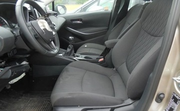 Toyota Corolla XII Sedan 1.5 VVT-i 125KM 2022 Toyota Corolla I rej. 042023r, Salonowa, 1.5 Benzyna, Uszkodzony przod. VA, zdjęcie 7