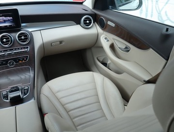 Mercedes Klasa C W205 Limuzyna 200 184KM 2016 Mercedes C C 200 4MATIC, Salon Polska, 4X4, zdjęcie 7