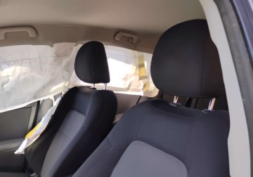 Toyota Avensis III Sedan Facelifting 2015 1.6 Valvematic 132KM 2016 Toyota Avensis I rej 2017r, SALON POLSKA. 1.6 LPG. Uszkodzony prawy bok. J, zdjęcie 7