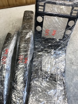 ДЕКОР ПОЛОСКА ВОДОПАД ВОЗДУШНЫЕ РЕШЕТКИ VOLVO S80