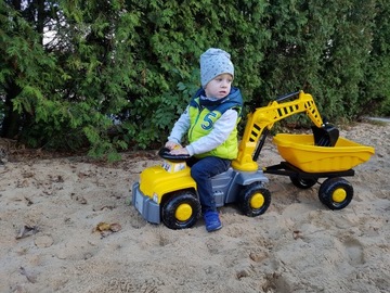 МЕГА БОЛЬШОЙ ЭКСКАВАТОР ЕЖДЗИК + ШЛЕМ + ЛОПАТА