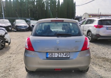 Suzuki Swift V 2011 Suzuki Swift I rej 2012r, 1.2 Benzyna. Delikatnie uszkodzony prawy przod., zdjęcie 17