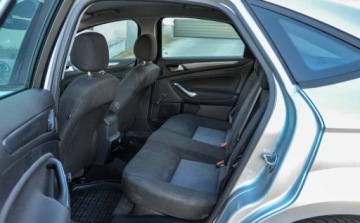 Ford Mondeo IV Sedan 2.0 Duratorq TDCi DPF 140KM 2013 Ford Mondeo 2,0TDCI Salon PL Bezwypadkowy 2013 r. 2.0 Diesel 140KM, zdjęcie 7