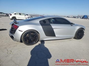 Audi R8 I Coupe 5.2 V10 FSI 525KM 2012 Audi R8 Coupe _Quattro_V10_5.2 L_525 km_2012r 5.2 Benzyna 525KM, zdjęcie 2