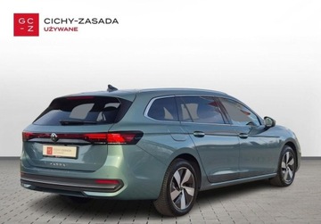 Volkswagen Passat B8 Variant Facelifting 1.5 TSI EVO 150KM 2025 Volkswagen Passat Variant 1.5eTSI 150KM DSG Business Kamera360 HAK Masaz I, zdjęcie 4