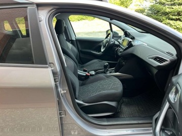 Peugeot 2008 I SUV Facelifting 1.2 PureTech 82KM 2018 Peugeot 2008 1.2 benzyna 82 KM zarejestrowany w PL zadbany mozliwa zam, zdjęcie 21