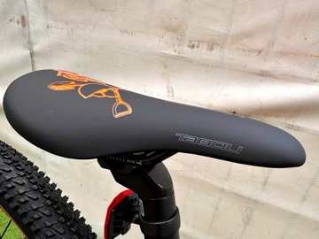 DIRT TABOU TABSPIN 1.0 SUNTOUR DISCS DARTMOOR LOCK