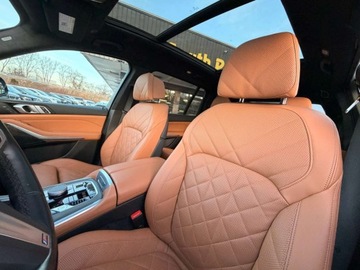 BMW X7 2024 BMW X7 xDrive 40i M Sport Line 2024 3.0 Benzyna 375KM, zdjęcie 18