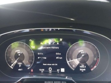 Bentley Bentayga 2022 Bentley Bentayga V8 2022 4.0l 4.0 Benzyna 542KM, zdjęcie 10