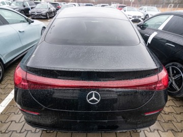 Mercedes CLA C118/X118 2025 MERCEDES-BENZ CLA 200 AMG Line Sedan 1.5 (163KM) 2025, zdjęcie 2