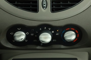 Renault Twingo II Hatchback 3d 1.2 16v 75KM 2009 Renault Twingo 1.2 16V, Klima, El. szyby, Alarm, zdjęcie 9