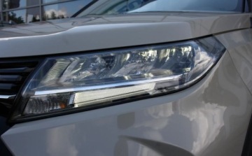 Suzuki 2025 Suzuki Vitara DEMO Elegance 1,4 Mild Hybrid 4WD 6MT Superior White 2025, zdjęcie 10