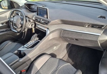 Peugeot 5008 II Crossover 1.5 BlueHDI 130KM 2019 Peugeot 5008 Peugeot 5008 1.5 Diesel 130KM, zdjęcie 16