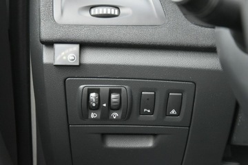 Renault Laguna III Grandtour 2.0 16v 140KM 2009 Renault Laguna 2.0 16v 140KM 2009r. Xenon TEMPOMAT, zdjęcie 25