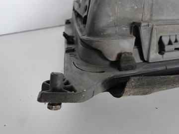 MERCEDES E KLASA W124 124 LAMPA PRAWA H4 HELLA