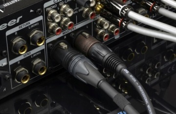 NEUTRIK NC3MXX-B мужской разъем XLR 3PIN золото