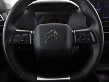 Citroen C4 III SUV 1.5 BlueHDi 110KM 2021 Citroen C4 Kamera, Navi, Aut.klima, Bluetooth, zdjęcie 20