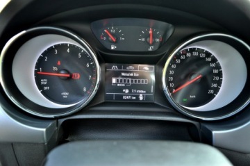 Opel Astra K Sports Tourer 1.0 Turbo 105KM 2017 Opel Astra Sports Tourer 1.0 105 KM Climatronic, zdjęcie 19