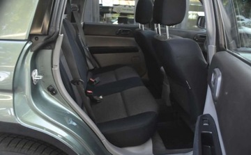 Subaru Forester II 2.0 X 158KM 2005 Subaru Forester Subaru Forester 2.0 XG Trend 2.0 Benzyna 158KM, zdjęcie 7