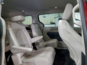 Chrysler Voyager V 2021 Chrysler Voyager Lxi 2021 3.6 Benzyna 287KM, zdjęcie 11