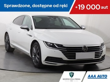 Volkswagen Arteon Fastback 2.0 TSI 190KM 2018 VW Arteon 2.0 TSI, Salon Polska, Serwis ASO