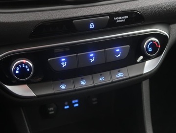 Hyundai i30 III Hatchback 1.4 MPI 100KM 2019 Hyundai i30 1.4 CVVT, Salon Polska, Serwis ASO, zdjęcie 11