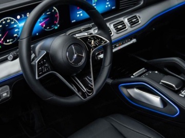 Mercedes GLE V167 SUV Facelifting 2.0 300d 269KM 2025 MERCEDES-BENZ GLE 300 d 4-Matic AMG Line 2.0 (269KM) 2025, zdjęcie 6
