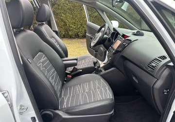 Kia Venga Mikrovan 1.4 DOHC CVVT 90KM 2015 Kia Venga 1.4 90KM Navi Climatronic Kamera KEY Bezwypadkowy Dla wymagajacy, zdjęcie 22