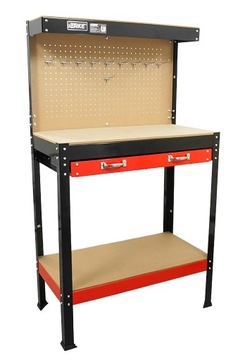 РАБОЧИЙ СТОЛ С ИНСТРУМЕНТАМИ ДЛЯ ГАРАЖНОЙ СТУДИИ + КРЮКИ