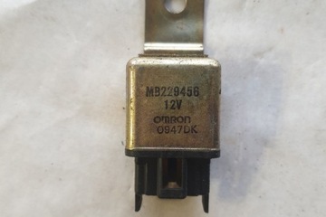 RELÉ MITSUBISHI GALANT V SEDAN (E5_A E7_A E8_A) MB229456 1992
