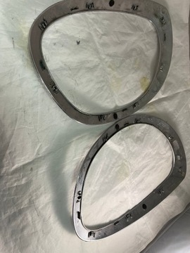 Pierścień lampy MINI F60 7388118 7388117 Oryginał