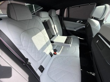 BMW X6 G06 SUV Facelifting 3.0 40i 381KM 2025 BMW X6 xDrive40i Suv 3.0 (381KM) 2025, zdjęcie 11