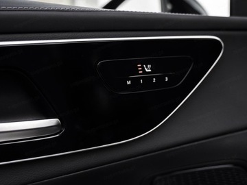 Mercedes GLC C254/X254 Coupe 2.0 220d 197KM 2025 GLC Coupe 220 d 4-Matic AMG Line 2.0 (197KM) 2025, zdjęcie 9