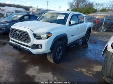 Toyota Tacoma II 2023 Toyota Tacoma 2023r., TRD OFF ROAD, od ubezpieczalni 3.5 Benzyna 278KM, zdjęcie 2