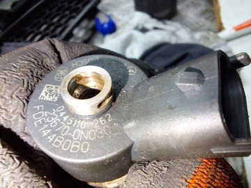 TOYOTA OE 0445110262 VSTŘIKOVAČE VSTŘIKOVACÍ TRYSKA