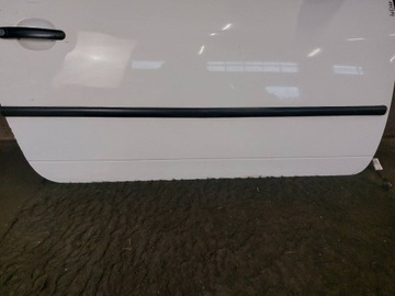 DVEŘE KOMPLETNÍ PRAVÝ PŘEDNÍ VOLKSWAGEN LUPO I L89A