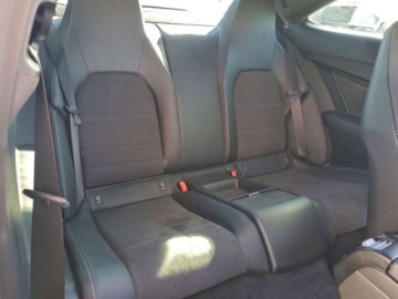 Mercedes Klasa C W205 2015 Mercedes-Benz Klasa C 2015 MERCEDES-BENZ C 250 2.0 Benzyna 241KM, zdjęcie 10