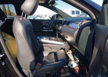 Mercedes GLA II Off-roader 2.0 250 224KM 2023 Mercedes-Benz GLA 2023r., Gla 250, 2L, od ubezpieczalni 2.0 Benzyna 224KM, zdjęcie 6