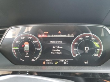 Audi Q8 2024 Audi Q8 E-Tron Premium Plus 2024 Elektryczny 355KM, zdjęcie 9