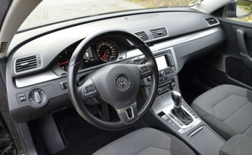 Volkswagen Passat B7 Variant 2.0 TDI CR DPF BlueMotion 170KM 2011 Volkswagen Passat B7 2.0 TDI 170KM 4Motion DSG Highline Klimatron SerwisASO, zdjęcie 16