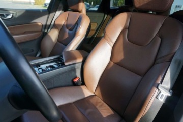 Volvo XC60 II 2020 Volvo XC 60 T8 AWD Plug-In Tempomat Kamera SalonPL Panorama FV23, zdjęcie 8