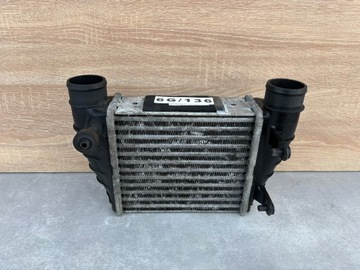 AUDI A4 B6 B7 SEAT EXEO CHLADIČ VZDUCHU INTERCOOLER 8E0145806Q 6G/136