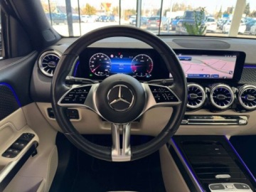 Mercedes GLB SUV 2.0 200d 150KM 2023 Mercedes-Benz GLB Progressive Ambiente Kamera cofania Nawigacja Podgrz, zdjęcie 13