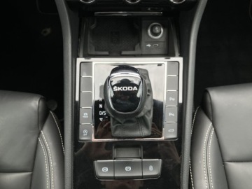 Skoda Superb III Kombi Facelifting 2.0 TDI SCR 150KM 2022 Skoda Superb L&amp;K ! Podgrzewane fotele ! Kamera cof, zdjęcie 18